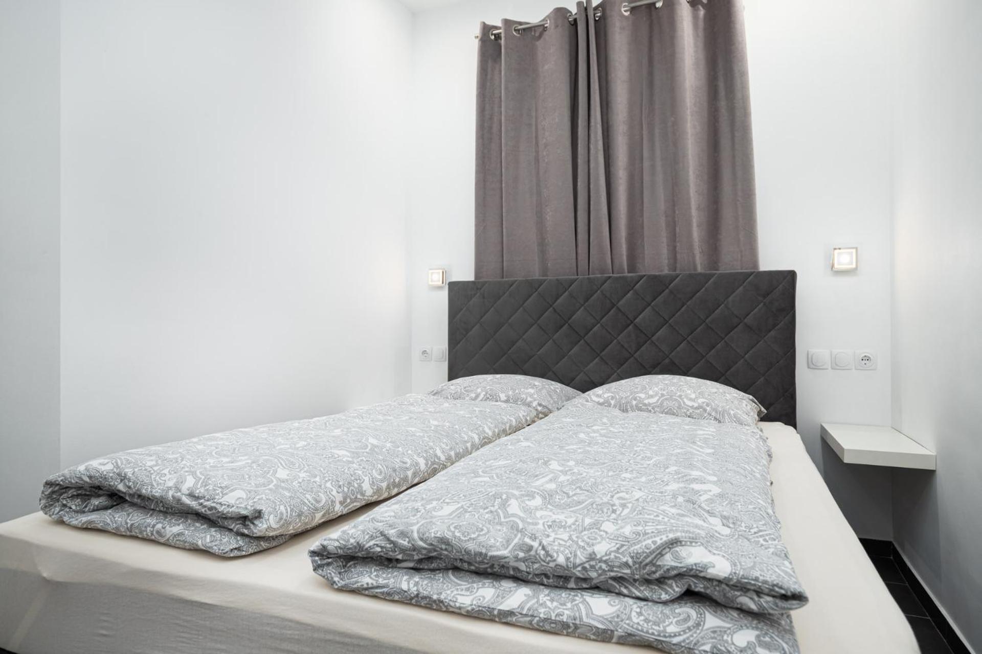 Rooms And Studio Flora Пореч Экстерьер фото
