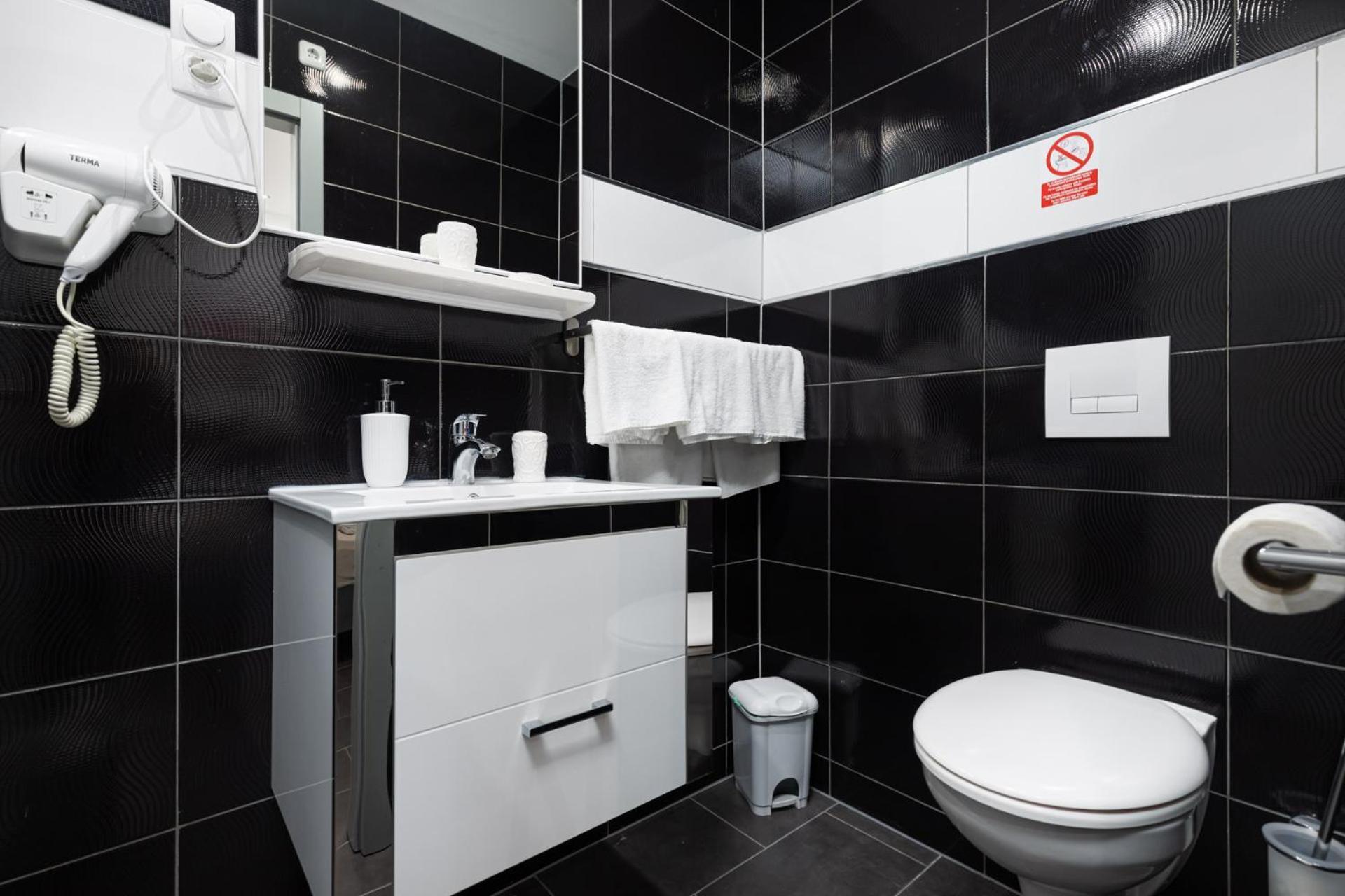 Rooms And Studio Flora Пореч Экстерьер фото
