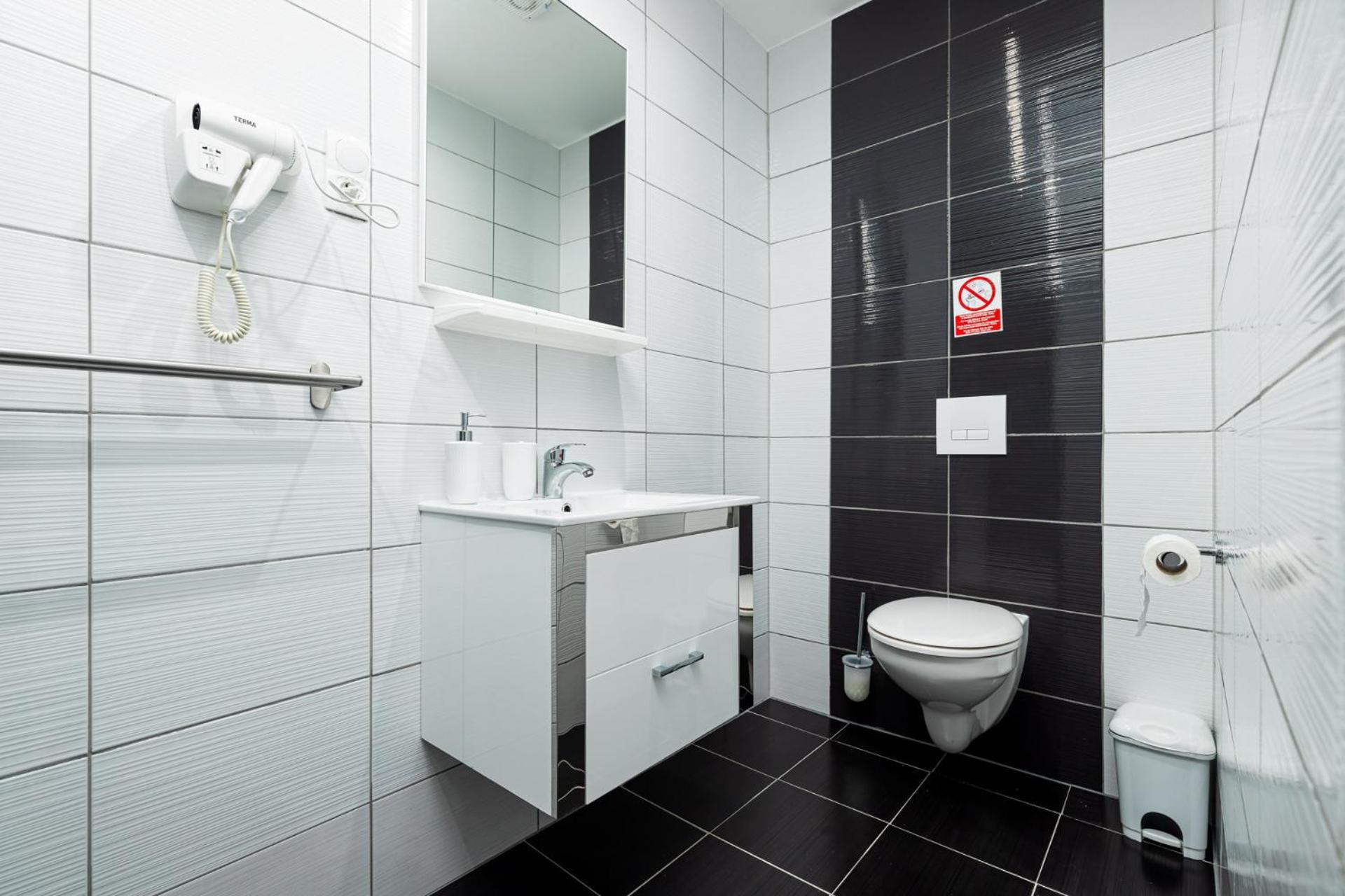 Rooms And Studio Flora Пореч Экстерьер фото