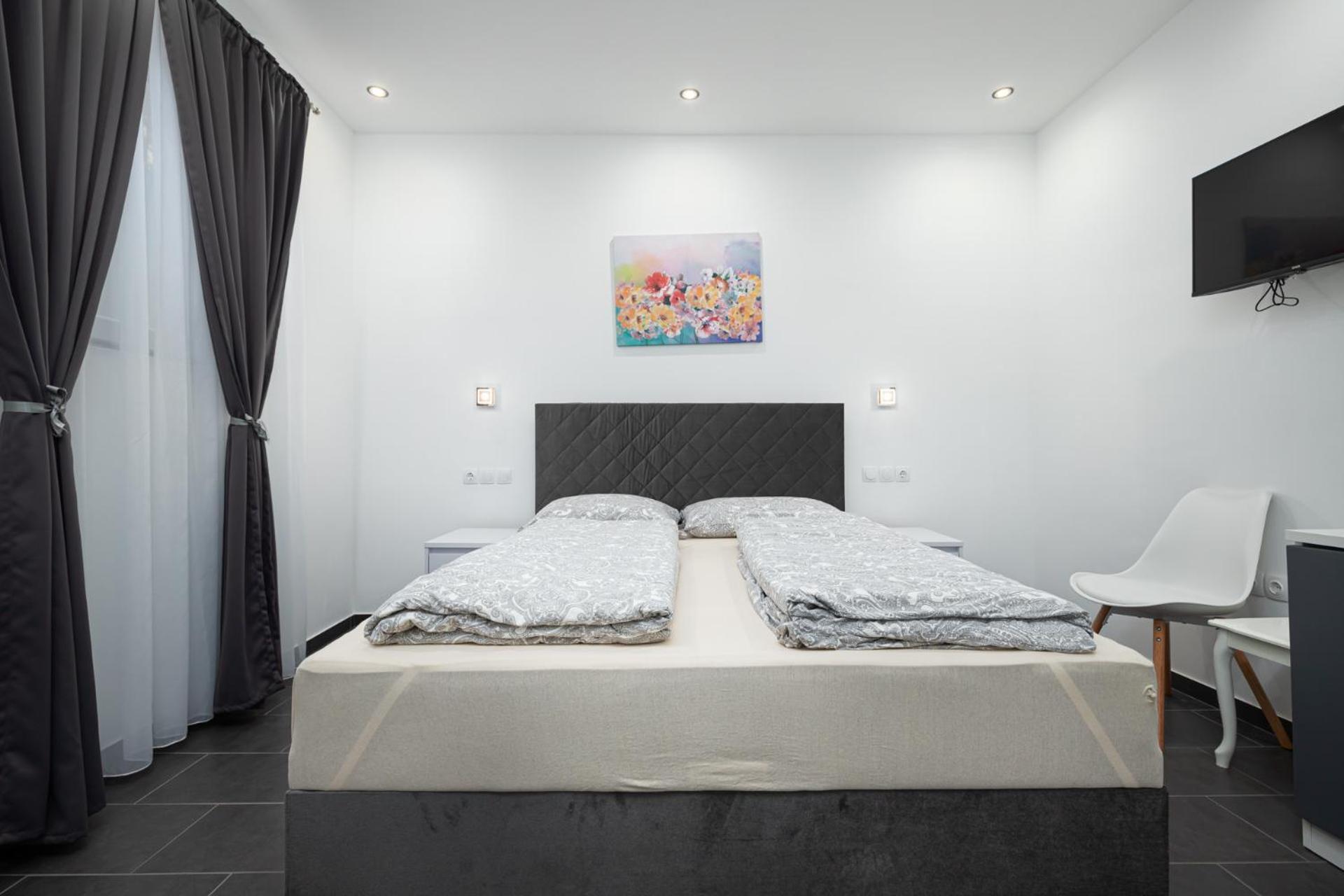 Rooms And Studio Flora Пореч Экстерьер фото