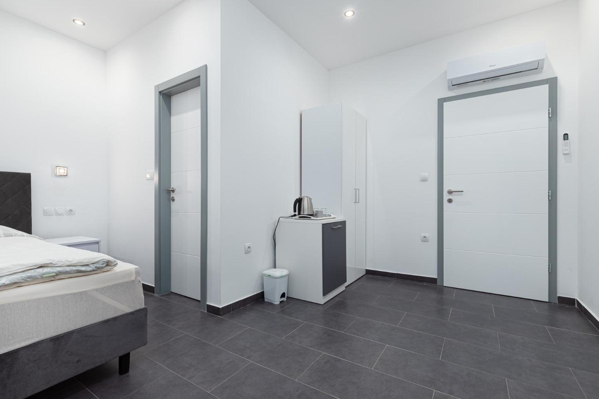 Rooms And Studio Flora Пореч Экстерьер фото