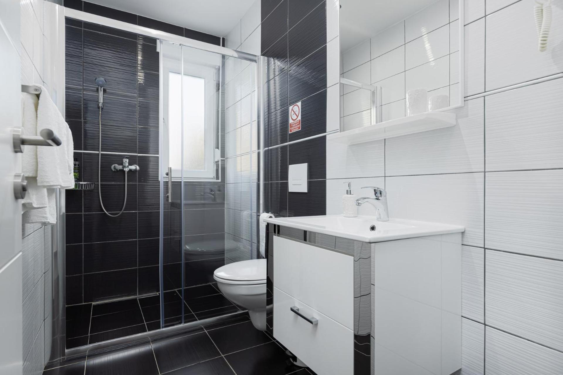 Rooms And Studio Flora Пореч Экстерьер фото