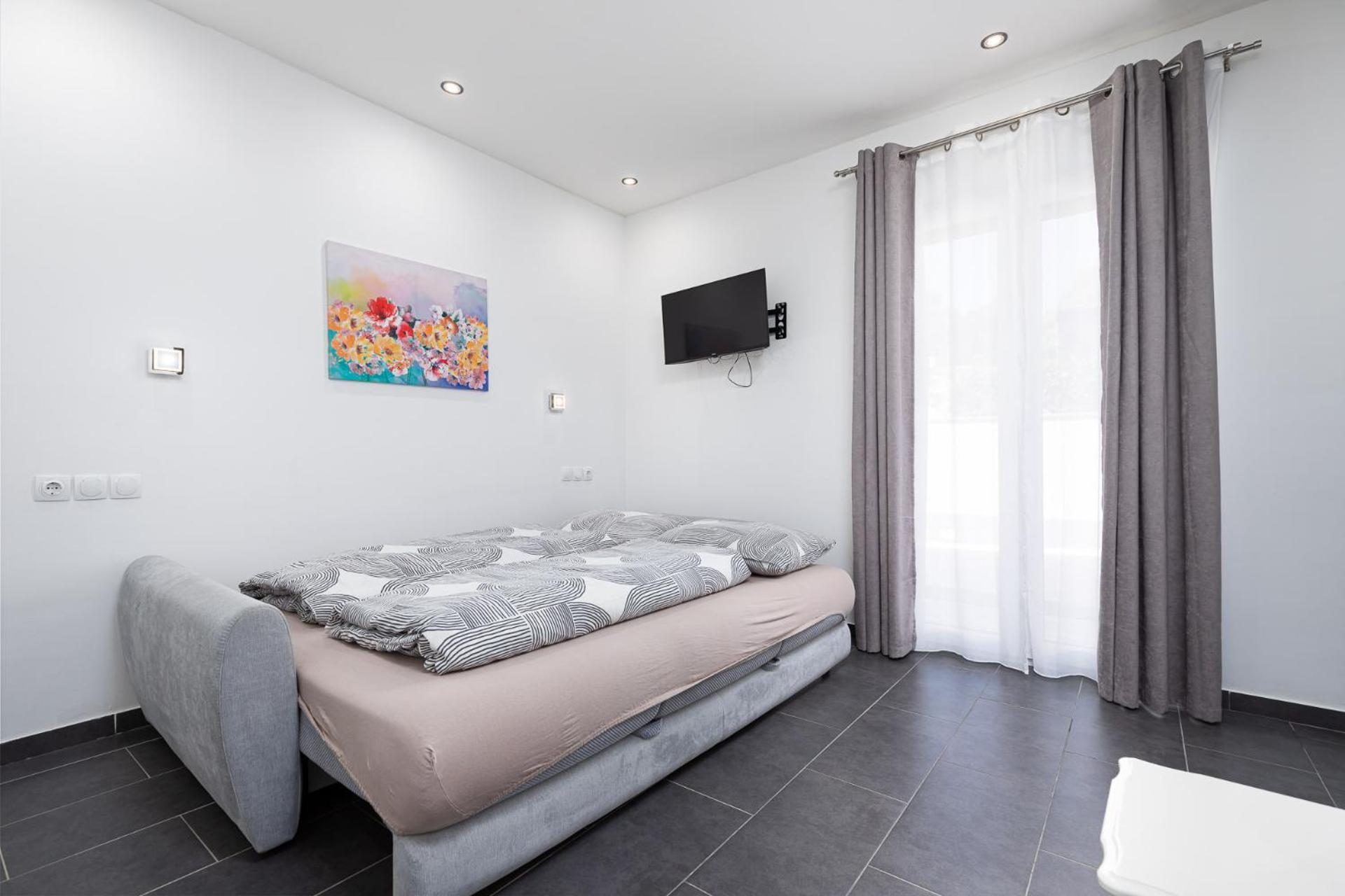 Rooms And Studio Flora Пореч Экстерьер фото